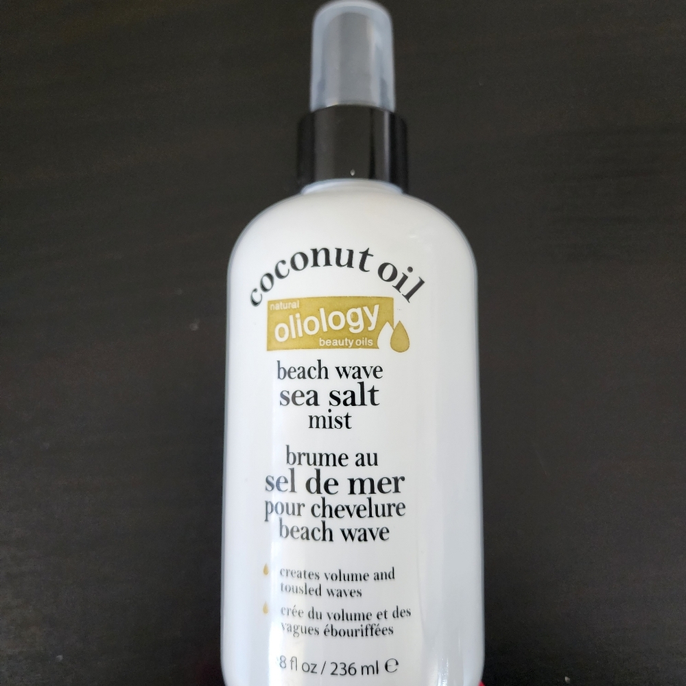 NWT Oliology coconut oil spray 8oz.